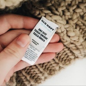 Old Navy Accessories - Old Navy Beige Knitted Pom Pom Hat Old Navy Accessories - Old Navy Beige Knitted Pom Pom Hat